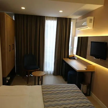 Spilos Guemuelduer Hotell *