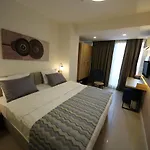 Spilos Guemuelduer Hotel *