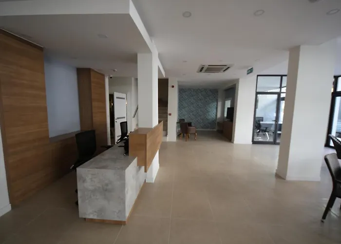 Spilos Guemuelduer Hotel *