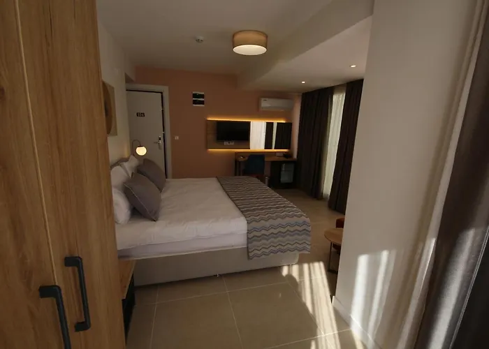 Spilos Guemuelduer Hotel *