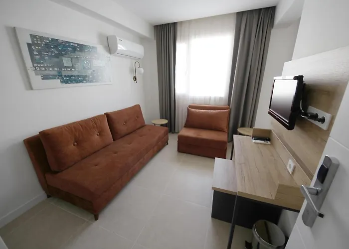 Spilos Guemuelduer Hotel *