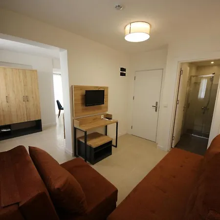 Otel Spılos Gümüldür