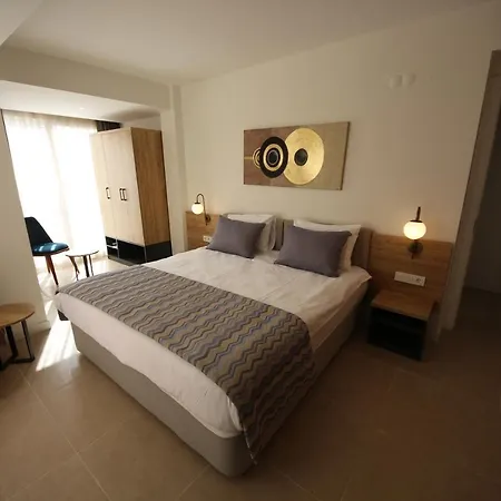 Otel Spılos Gümüldür *